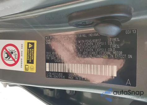 2013 Toyota Highlander Se V6 z USA, uszkodzony, nr VIN 5TDZK3EH5DS114788